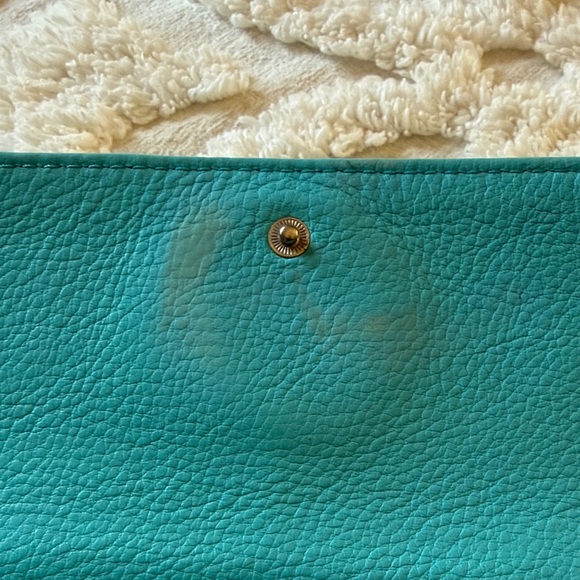 Michael Kors Aqua Leather Wallet - Picture 4 of 7